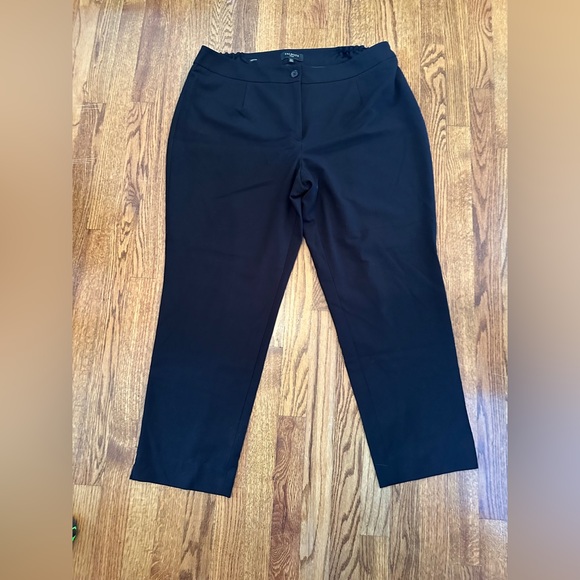 Talbots Women's Black Straight Leg Pants - Picture 1 of 5